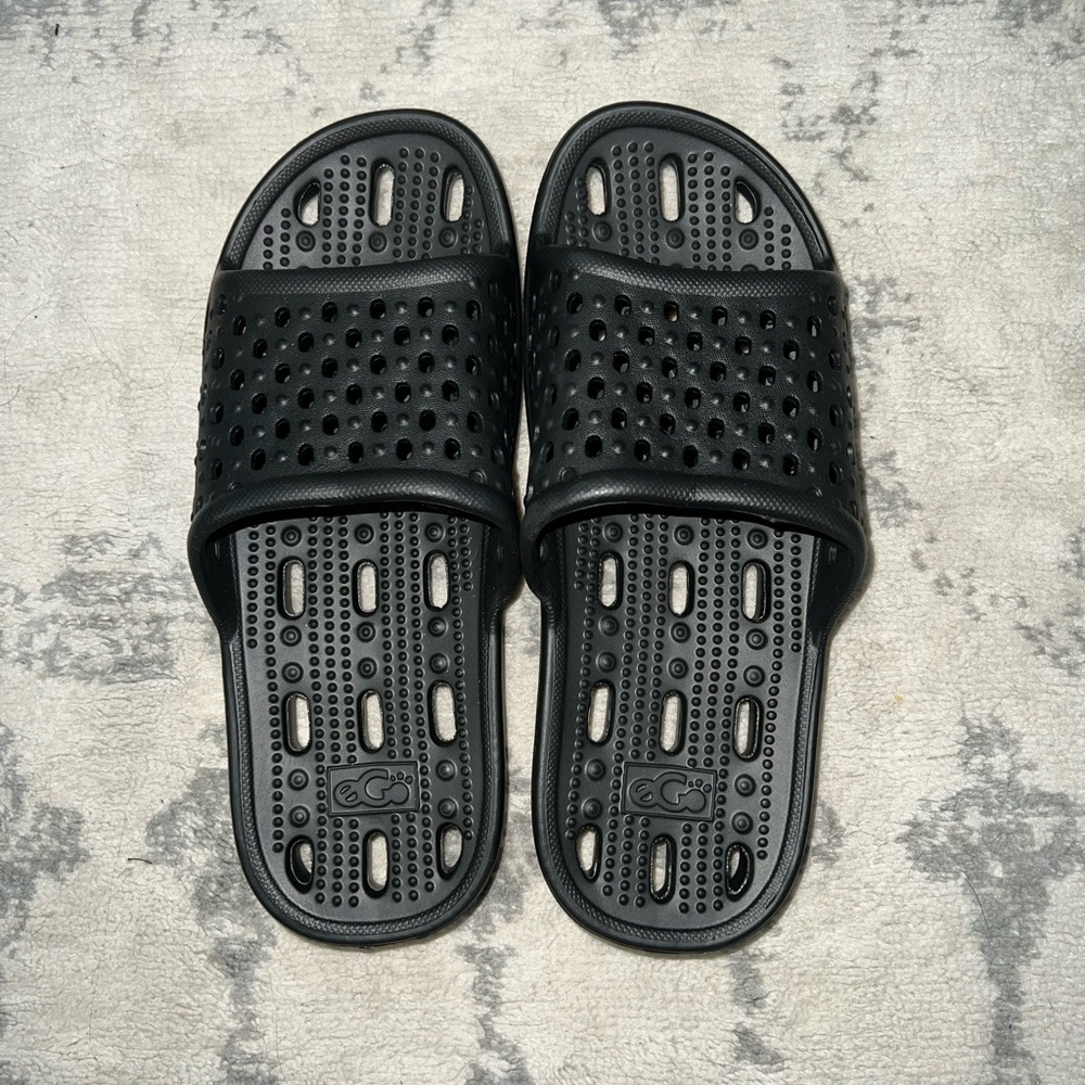 Shower shoes